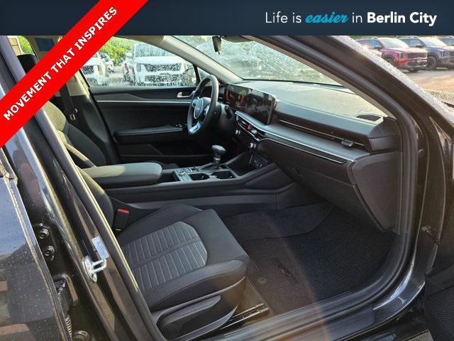 new 2025 Kia K5 car, priced at $28,605