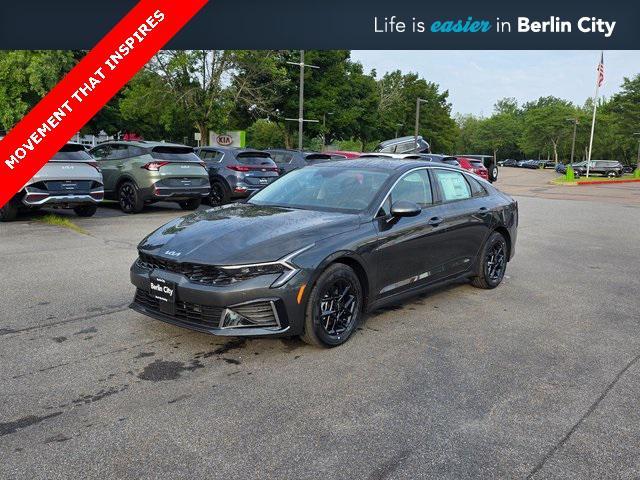 new 2025 Kia K5 car, priced at $28,605