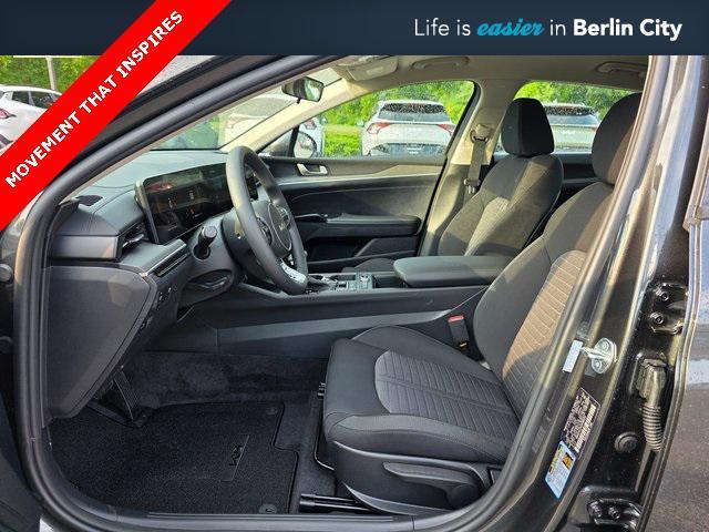 new 2025 Kia K5 car, priced at $28,605