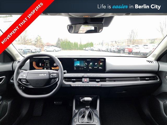 new 2025 Kia K4 car, priced at $24,580