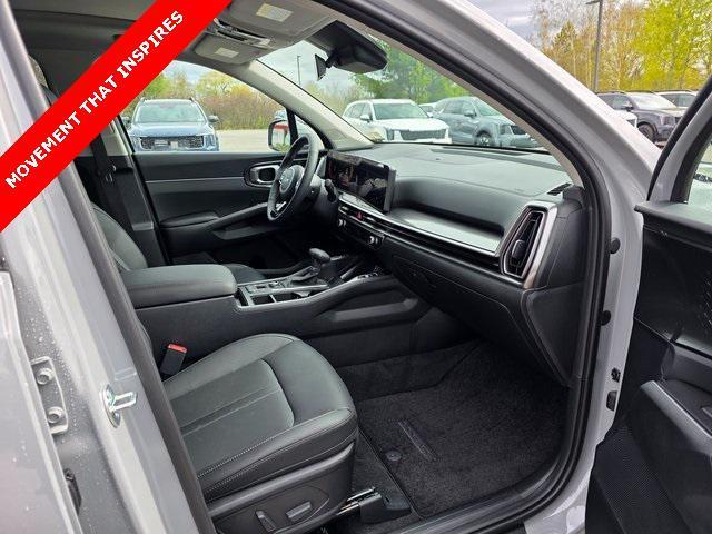 new 2025 Kia Sorento car, priced at $43,025