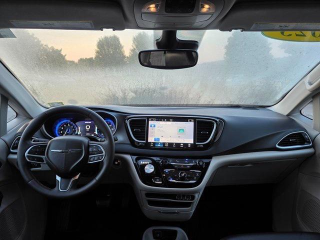 used 2023 Chrysler Pacifica car, priced at $24,997