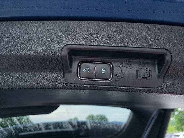 used 2022 Ford Explorer car, priced at $32,997