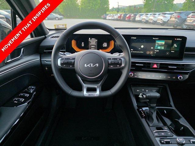 new 2025 Kia K5 car, priced at $30,045