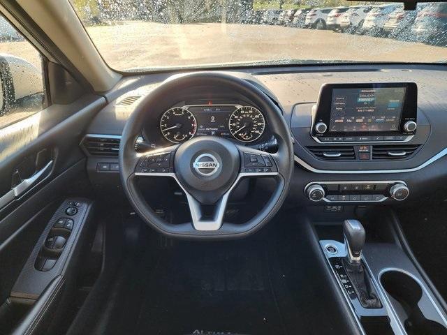 used 2022 Nissan Altima car, priced at $21,999