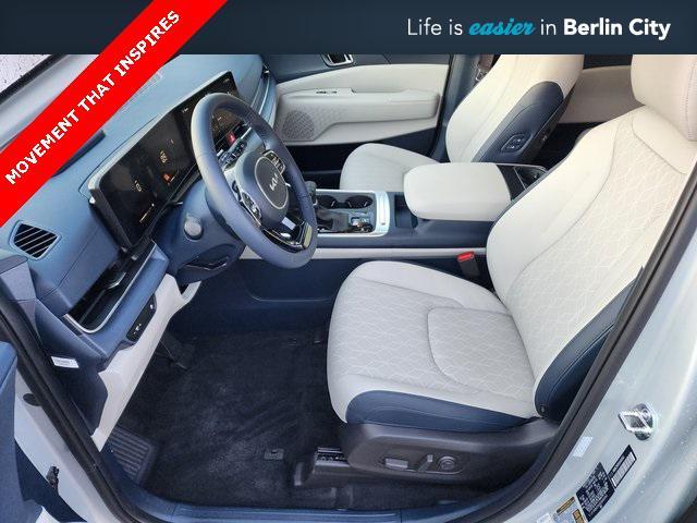 new 2026 Kia Carnival Hybrid car, priced at $45,465