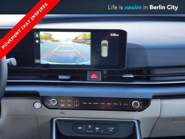 new 2026 Kia Carnival Hybrid car, priced at $45,465