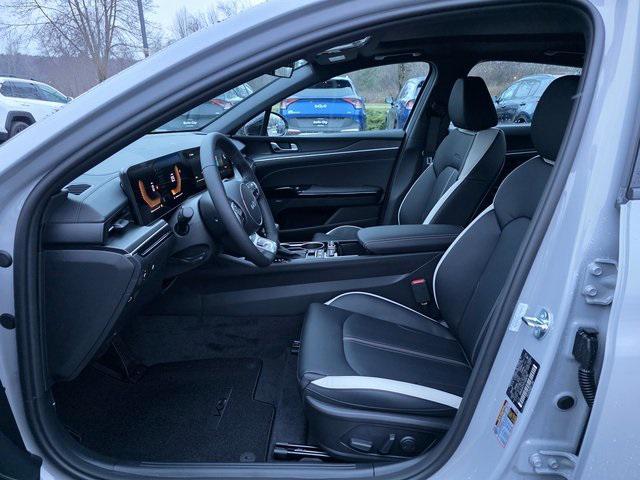 new 2026 Kia K5 car, priced at $34,080