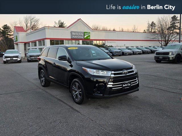 used 2019 Toyota Highlander car, priced at $21,999