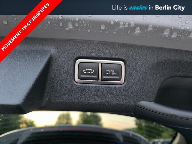 new 2026 Kia Sorento car, priced at $46,195