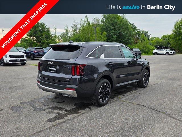 new 2025 Kia Sorento car, priced at $38,305
