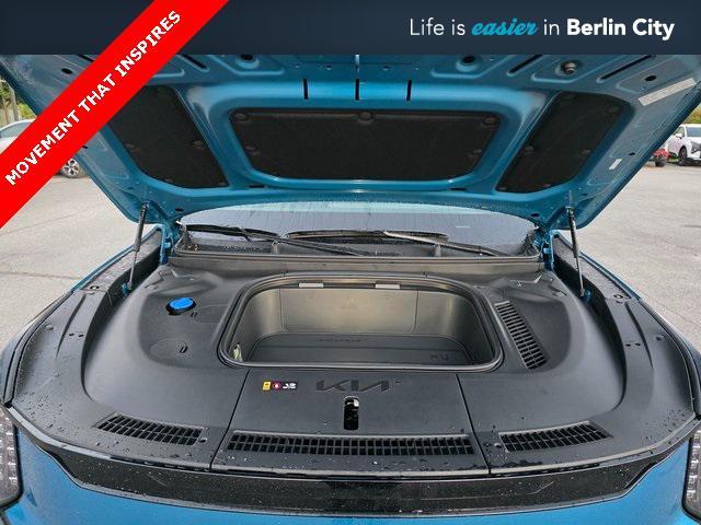 new 2026 Kia EV9 car, priced at $72,930