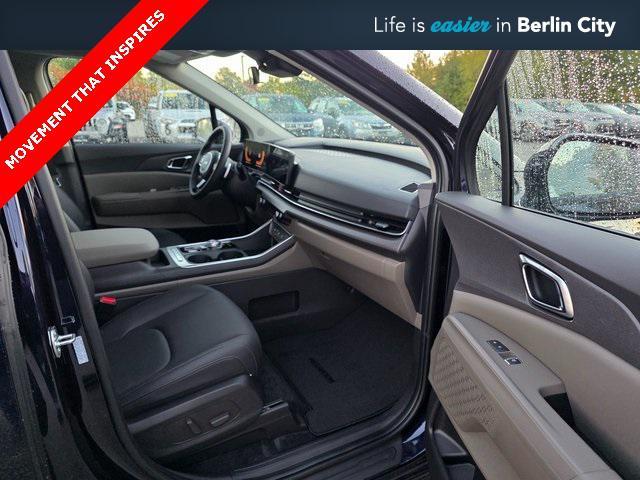 new 2026 Kia Carnival Hybrid car, priced at $44,890