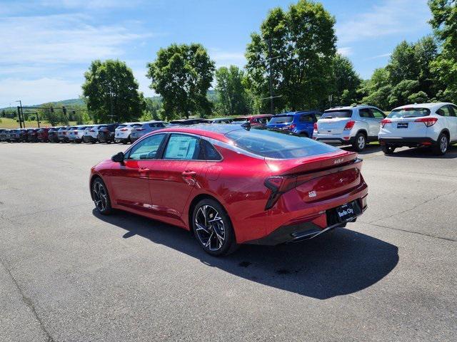 new 2025 Kia K5 car, priced at $33,425