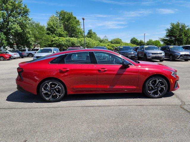 new 2025 Kia K5 car, priced at $33,425