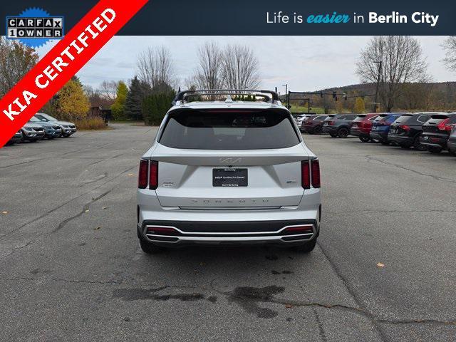 used 2022 Kia Sorento Hybrid car, priced at $24,695