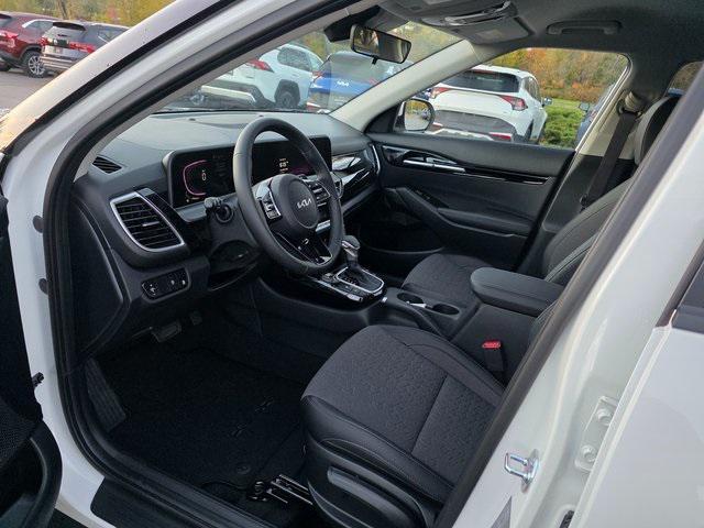new 2026 Kia Seltos car, priced at $28,930