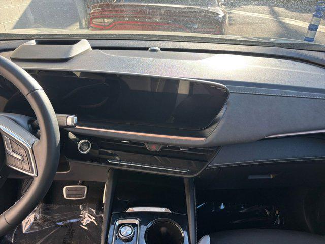 used 2024 Buick Envision car, priced at $29,025