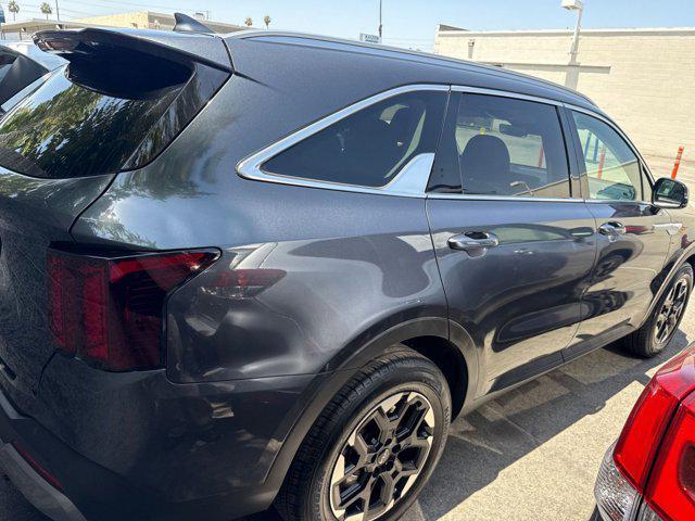 used 2024 Kia Sorento car, priced at $29,650