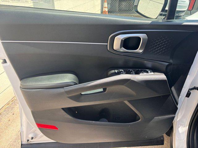used 2024 Kia Sorento car, priced at $28,872