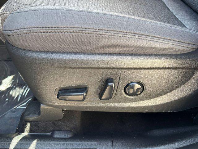 used 2023 Hyundai Santa Fe car, priced at $21,312