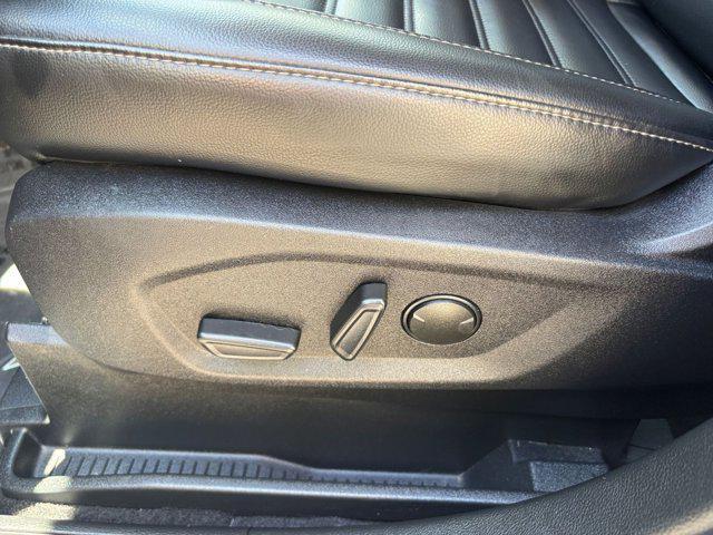 used 2024 Ford Edge car, priced at $22,355