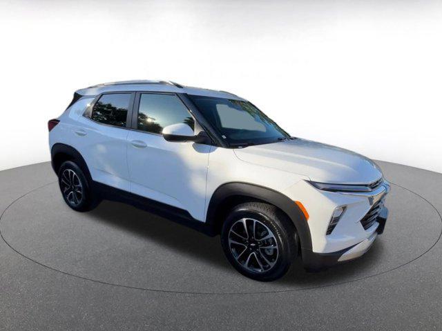 used 2024 Chevrolet TrailBlazer car, priced at $20,528