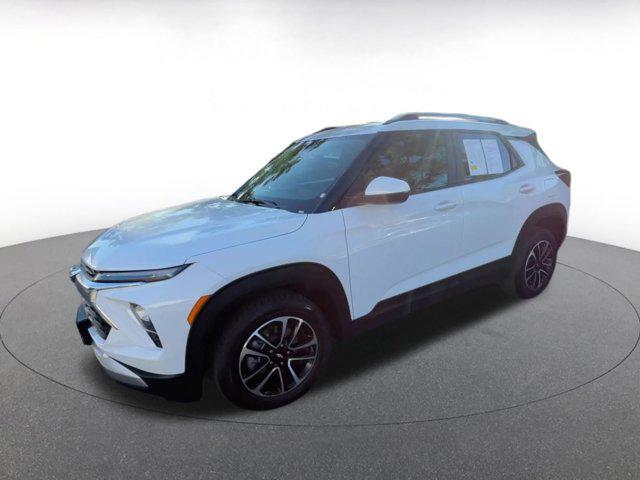 used 2024 Chevrolet TrailBlazer car, priced at $20,528
