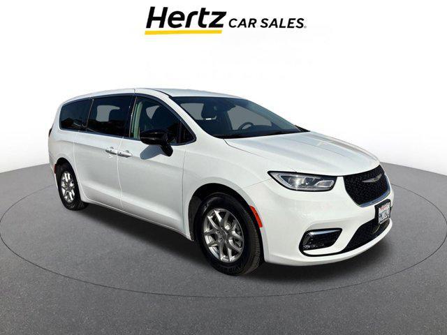 used 2024 Chrysler Pacifica car, priced at $32,187