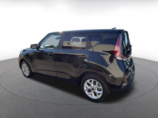 used 2024 Kia Soul car, priced at $18,260
