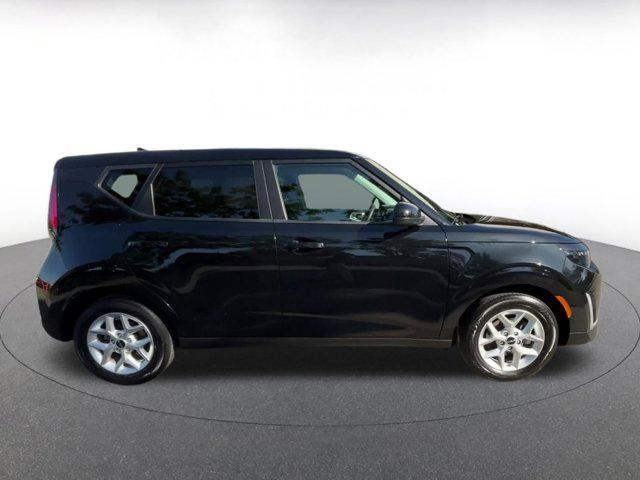 used 2024 Kia Soul car, priced at $18,260