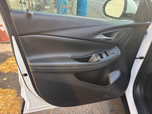 used 2025 Buick Encore GX car, priced at $21,300