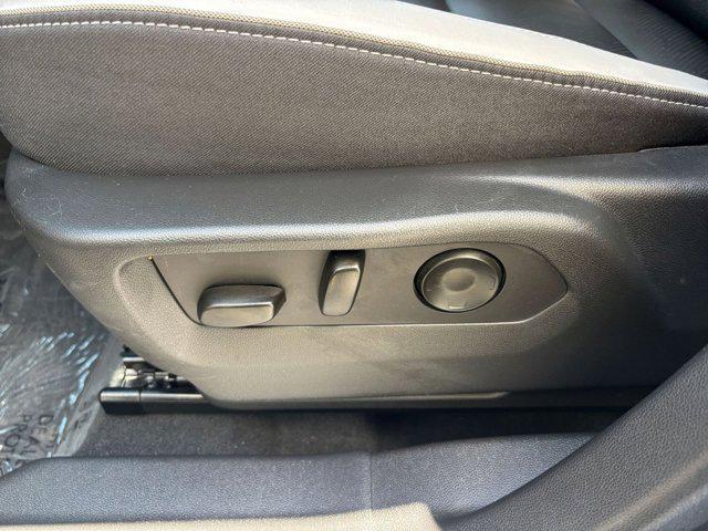 used 2024 Buick Envision car, priced at $27,932