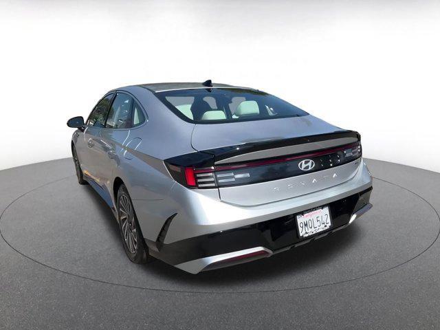 used 2024 Hyundai Sonata Hybrid car, priced at $23,325