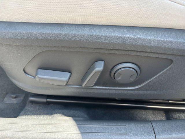 used 2024 Hyundai Sonata Hybrid car, priced at $23,325