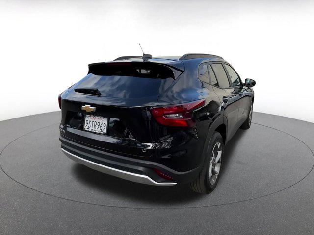 used 2025 Chevrolet Trax car, priced at $21,655