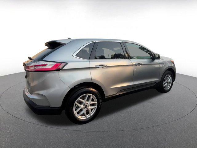 used 2024 Ford Edge car, priced at $22,995