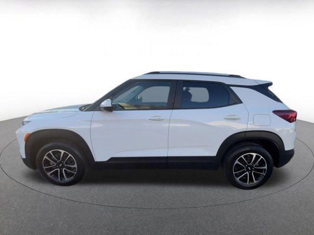 used 2024 Chevrolet TrailBlazer car, priced at $22,685