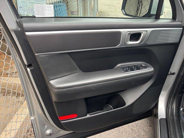 used 2024 Hyundai Santa Fe car, priced at $32,145