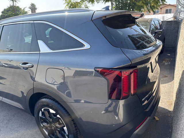 used 2024 Kia Sorento car, priced at $29,039