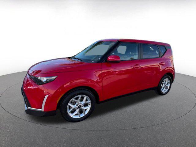 used 2024 Kia Soul car, priced at $17,099