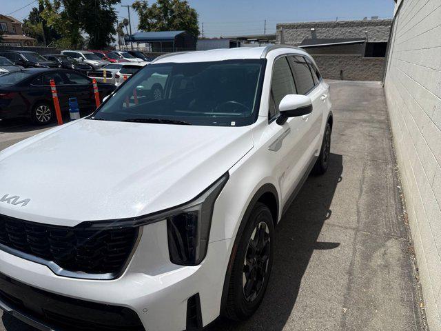 used 2024 Kia Sorento car, priced at $28,731