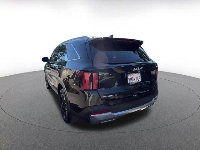 used 2024 Kia Sorento car, priced at $29,054