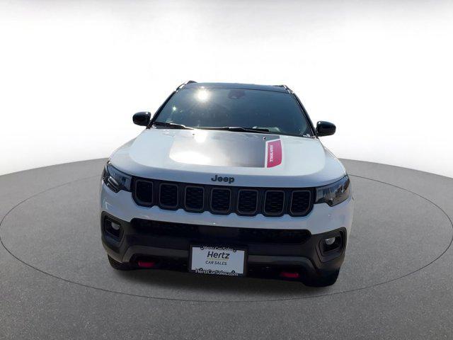 used 2025 Jeep Compass car, priced at $26,000