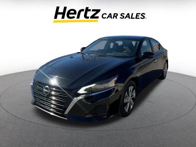 used 2023 Nissan Altima car, priced at $17,976