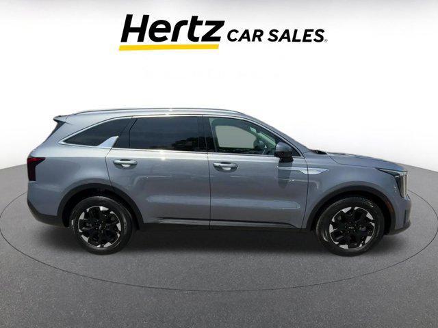 used 2024 Kia Sorento car, priced at $28,136