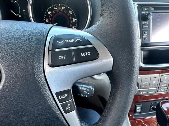 used 2013 Toyota Highlander car