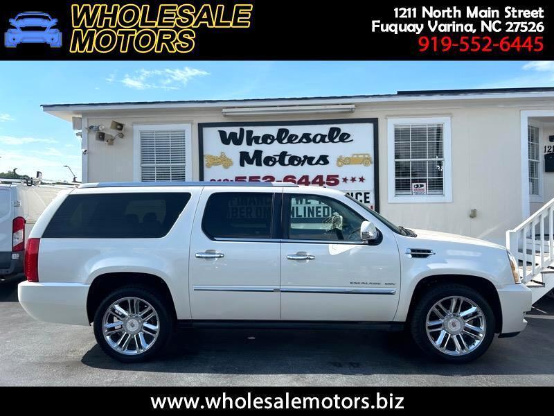 used 2013 Cadillac Escalade ESV car, priced at $20,900