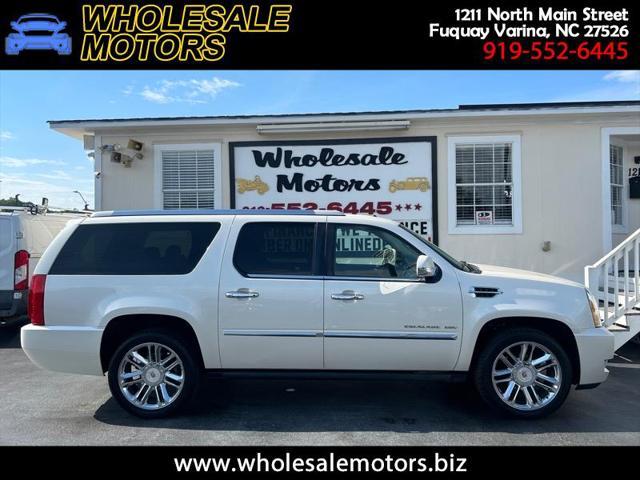 used 2013 Cadillac Escalade ESV car, priced at $20,900