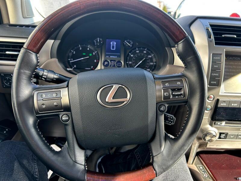 used 2019 Lexus GX 460 car, priced at $36,995